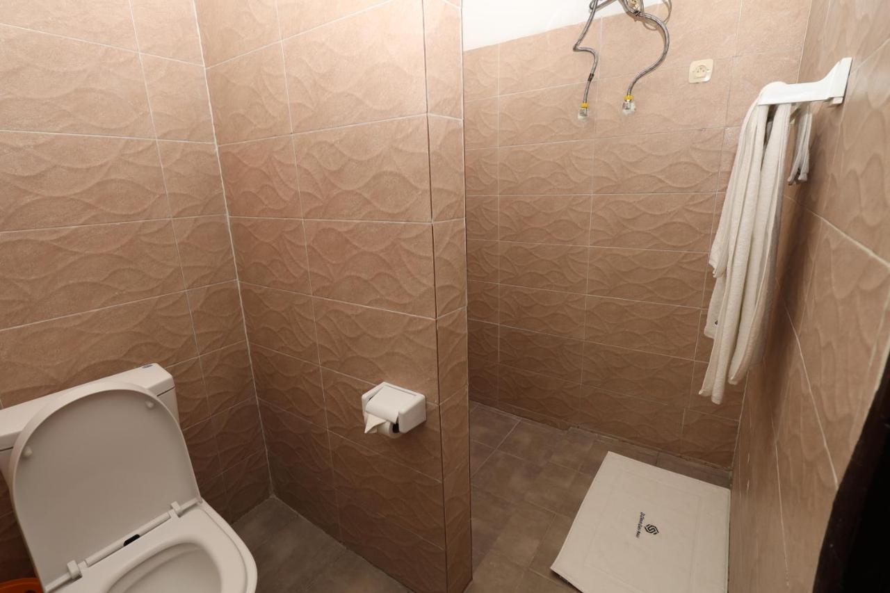 St Etienne Guest House Кигали Екстериор снимка