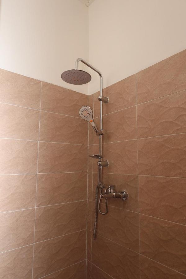 St Etienne Guest House Кигали Екстериор снимка