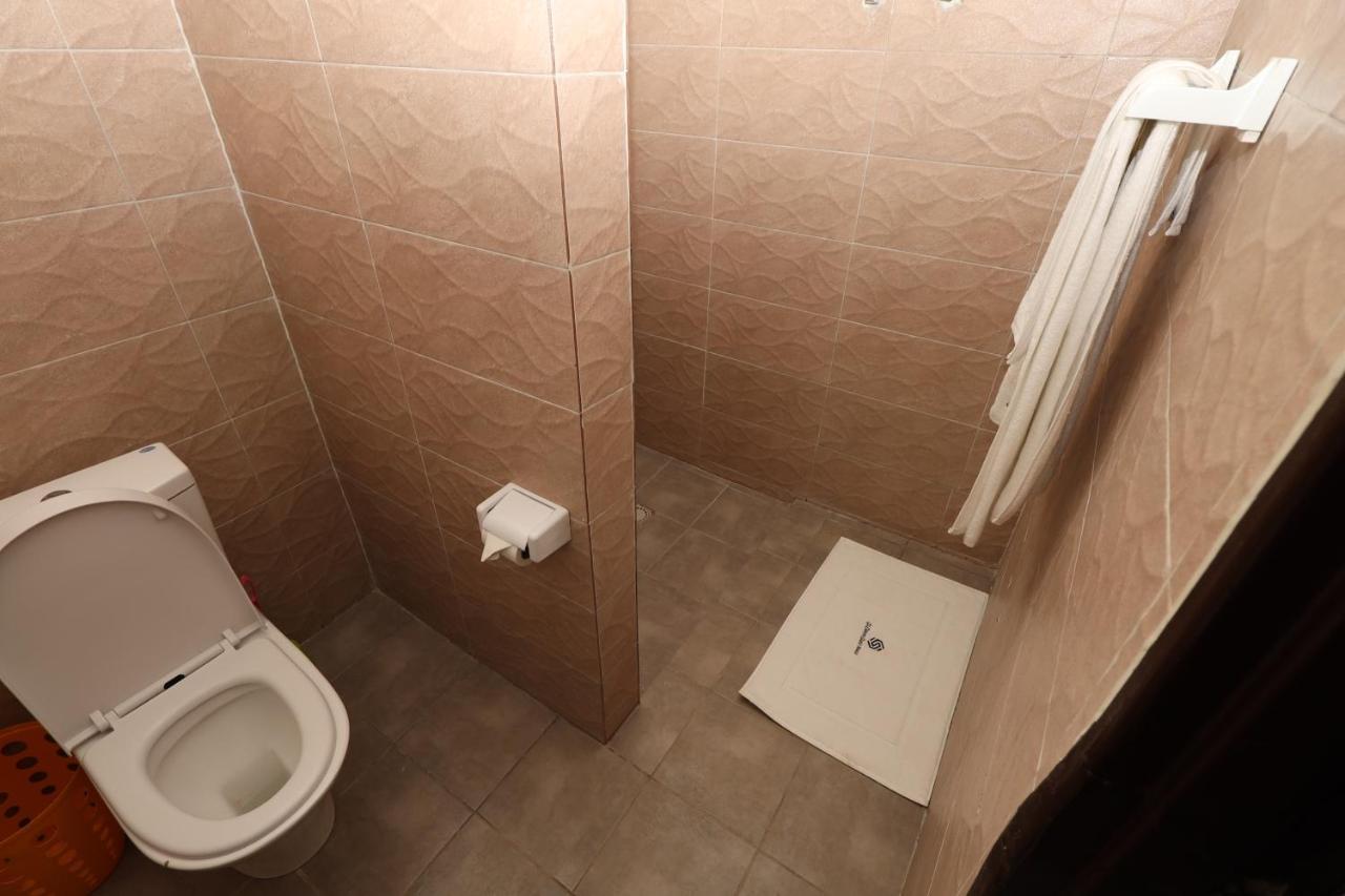 St Etienne Guest House Кигали Екстериор снимка